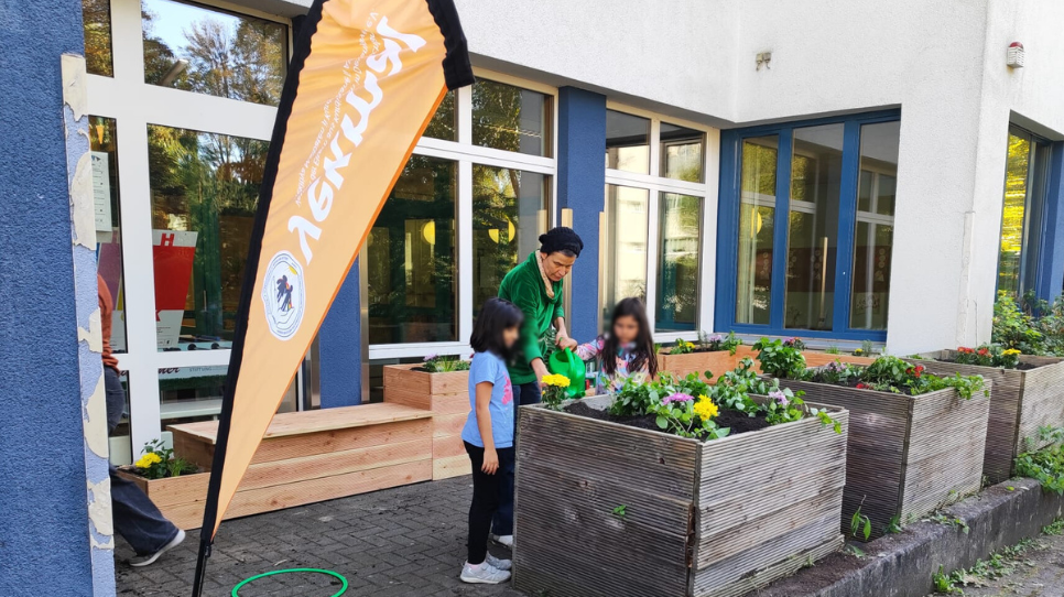 Familienzentrum High-Deck/202509 neue Sitzecke/Eine neue Sitzecke für das Familienzentrum High-Deck (5).png